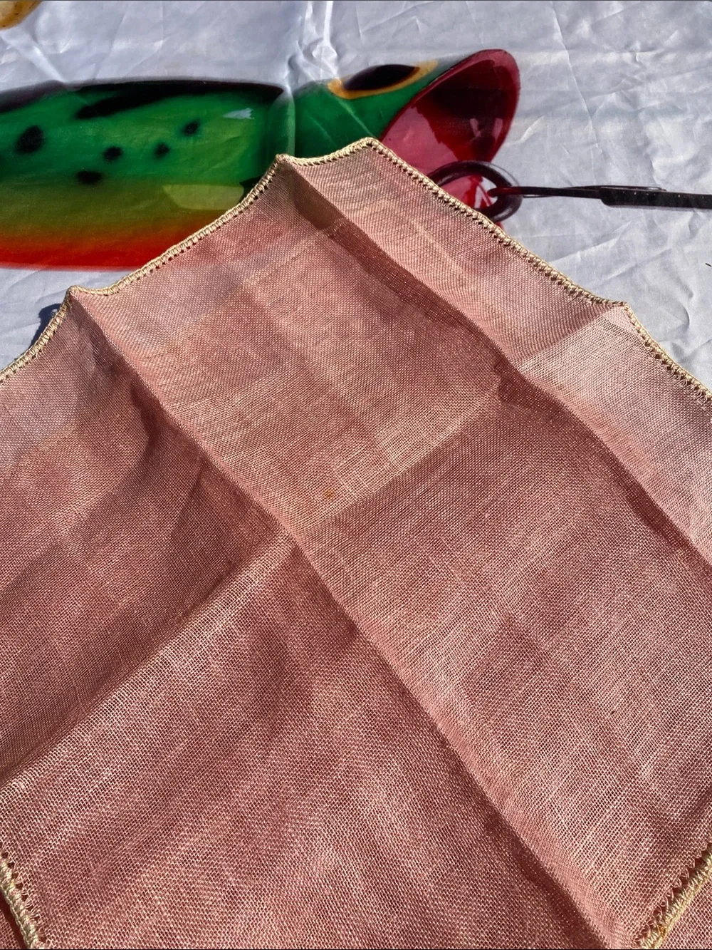Vintage Dusty-Rose Hue Linen Napkins/Placemat Hand-Crocheted Trim - Set of 4